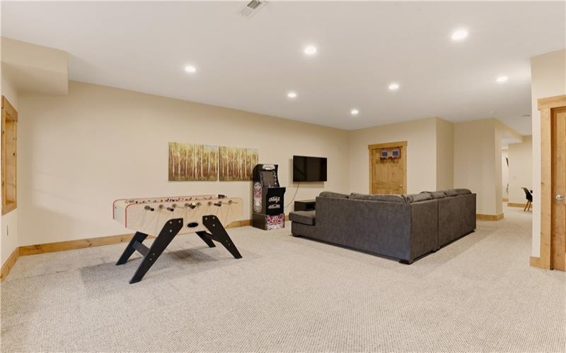 553 Woodside Crescent, Champion, 15622, 3 Bedrooms Bedrooms, ,3.1 BathroomsBathrooms,Residential,For Sale,Woodside Crescent,1755287