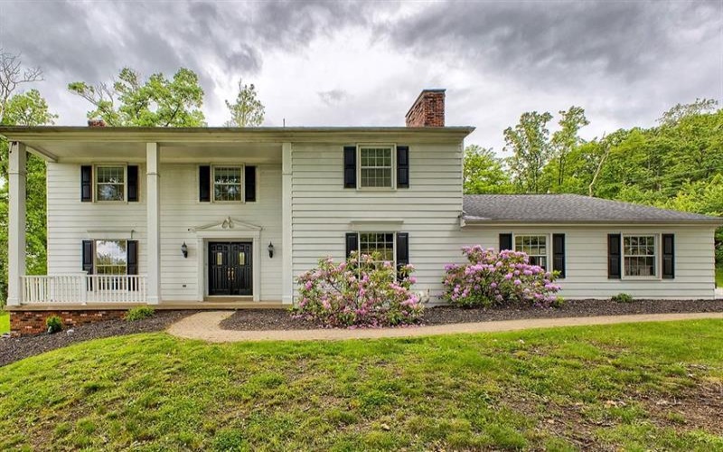 3222 Ridgeway Road, Greensburg, 15601, 5 Bedrooms Bedrooms, 12 Rooms Rooms,2.2 BathroomsBathrooms,Residential,For Sale,Ridgeway Road,1755296