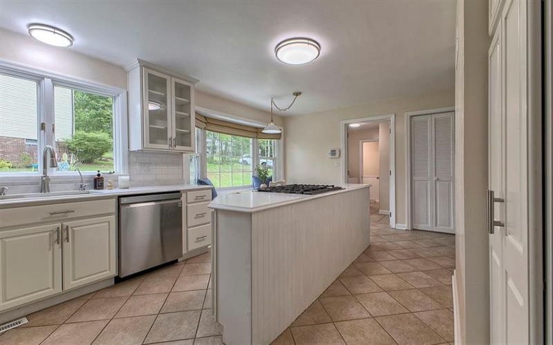 3222 Ridgeway Road, Greensburg, 15601, 5 Bedrooms Bedrooms, 12 Rooms Rooms,2.2 BathroomsBathrooms,Residential,For Sale,Ridgeway Road,1755296