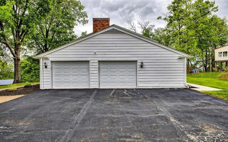 3222 Ridgeway Road, Greensburg, 15601, 5 Bedrooms Bedrooms, 12 Rooms Rooms,2.2 BathroomsBathrooms,Residential,For Sale,Ridgeway Road,1755296