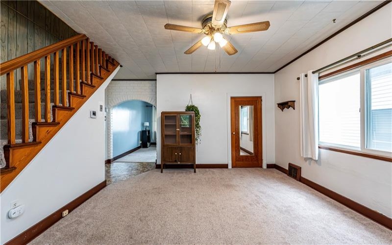 417 VINE STREET, Greensburg, 15601, 2 Bedrooms Bedrooms, 6 Rooms Rooms,1.1 BathroomsBathrooms,Residential,For Sale,VINE STREET,1755301