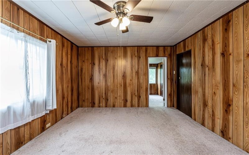 417 VINE STREET, Greensburg, 15601, 2 Bedrooms Bedrooms, 6 Rooms Rooms,1.1 BathroomsBathrooms,Residential,For Sale,VINE STREET,1755301
