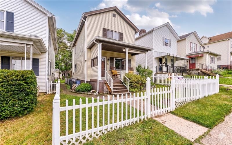 417 VINE STREET, Greensburg, 15601, 2 Bedrooms Bedrooms, 6 Rooms Rooms,1.1 BathroomsBathrooms,Residential,For Sale,VINE STREET,1755301