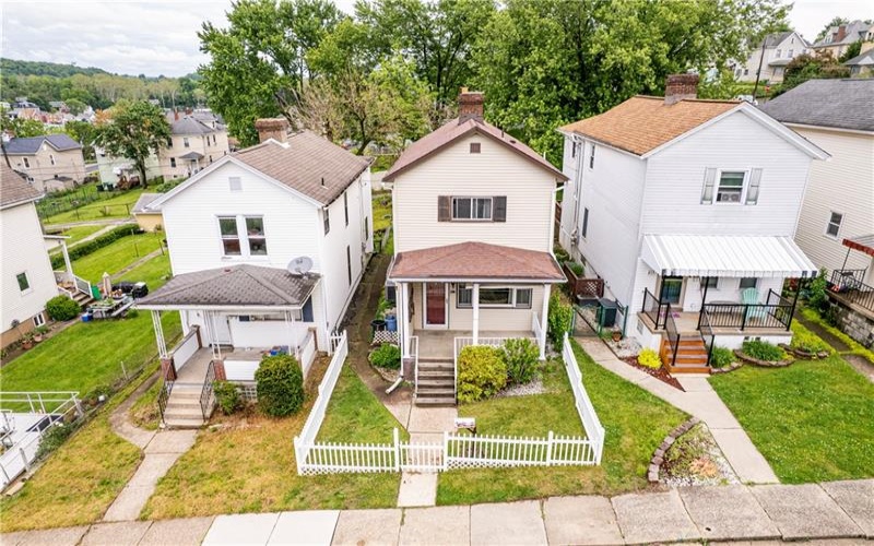 417 VINE STREET, Greensburg, 15601, 2 Bedrooms Bedrooms, 6 Rooms Rooms,1.1 BathroomsBathrooms,Residential,For Sale,VINE STREET,1755301