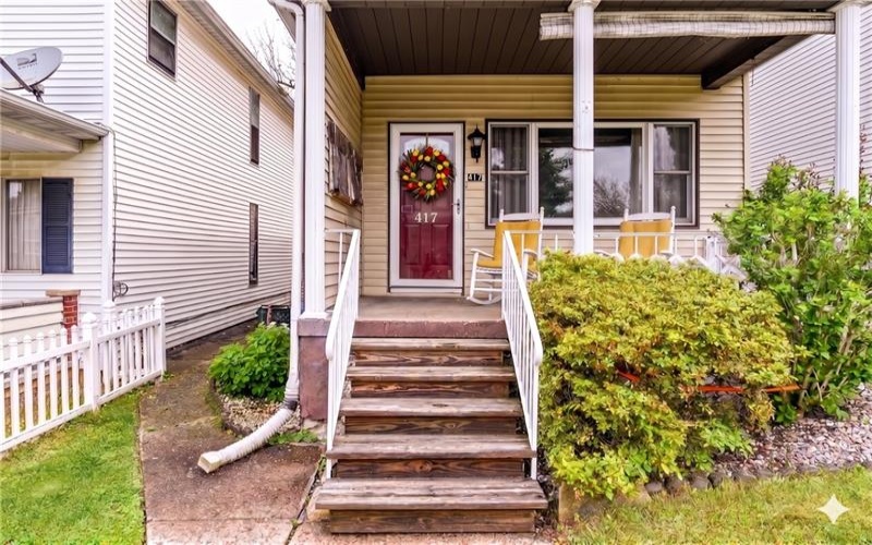 417 VINE STREET, Greensburg, 15601, 2 Bedrooms Bedrooms, 6 Rooms Rooms,1.1 BathroomsBathrooms,Residential,For Sale,VINE STREET,1755301