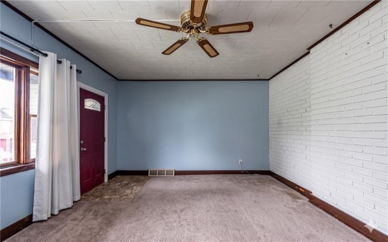 417 VINE STREET, Greensburg, 15601, 2 Bedrooms Bedrooms, 6 Rooms Rooms,1.1 BathroomsBathrooms,Residential,For Sale,VINE STREET,1755301