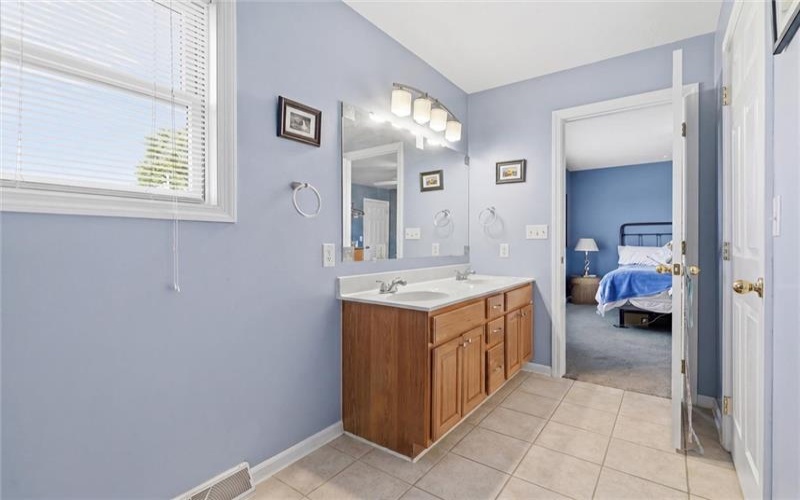 102 General Dr, Uniontown, 15401, 3 Bedrooms Bedrooms, 8 Rooms Rooms,2 BathroomsBathrooms,Residential,For Sale,General Dr,1755304