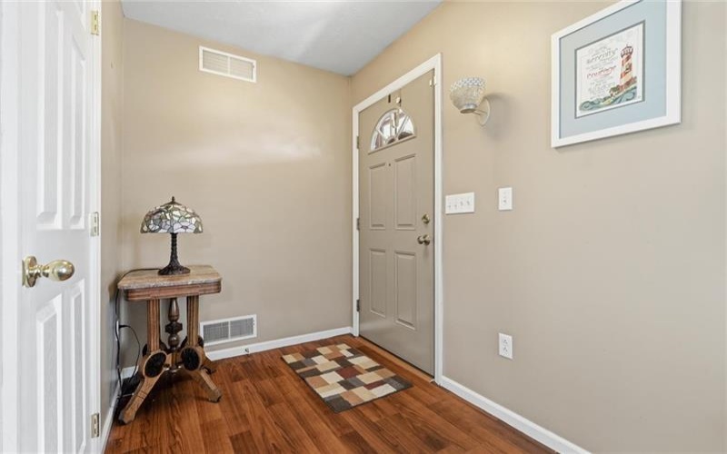 102 General Dr, Uniontown, 15401, 3 Bedrooms Bedrooms, 8 Rooms Rooms,2 BathroomsBathrooms,Residential,For Sale,General Dr,1755304