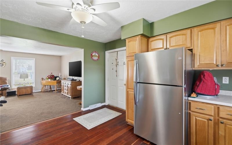 102 General Dr, Uniontown, 15401, 3 Bedrooms Bedrooms, 8 Rooms Rooms,2 BathroomsBathrooms,Residential,For Sale,General Dr,1755304