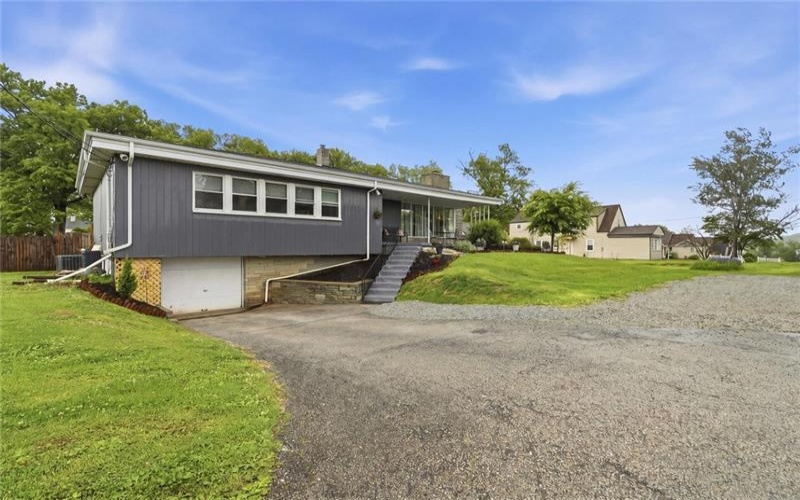 117 Liberty Ave, Belle Vernon, 15012, 3 Bedrooms Bedrooms, 10 Rooms Rooms,3 BathroomsBathrooms,Residential,For Sale,Liberty Ave,1755334
