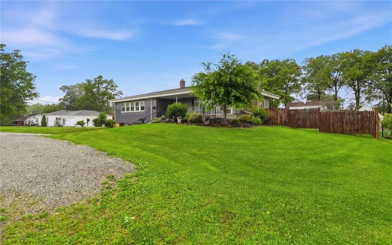 117 Liberty Ave, Belle Vernon, 15012, 3 Bedrooms Bedrooms, 10 Rooms Rooms,3 BathroomsBathrooms,Residential,For Sale,Liberty Ave,1755334
