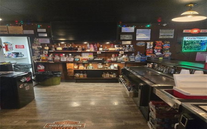 29 Main St, New Salem, 15468, ,Commercial-industrial-business,For Sale,Main St,1755351