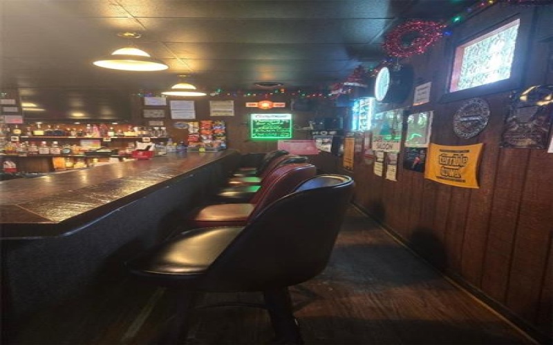 29 Main St, New Salem, 15468, ,Commercial-industrial-business,For Sale,Main St,1755351