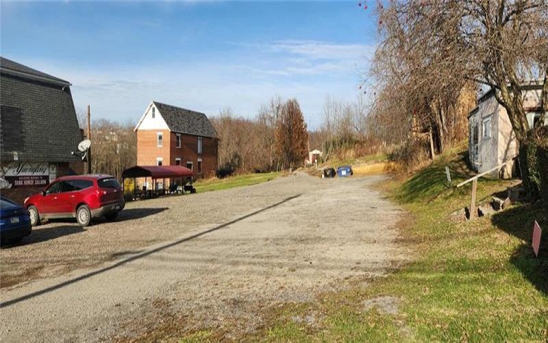 29 Main St, New Salem, 15468, ,Commercial-industrial-business,For Sale,Main St,1755351