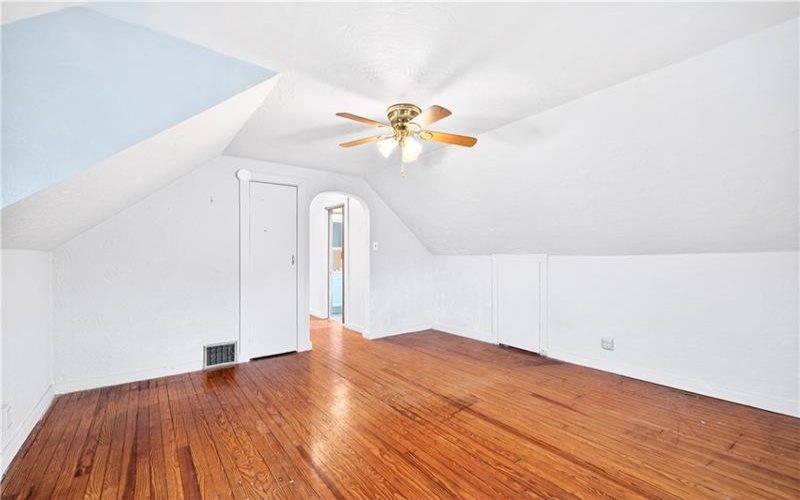 1123 Athalia Ave, Monessen, 15062, 4 Bedrooms Bedrooms, 6 Rooms Rooms,1.1 BathroomsBathrooms,Residential,For Sale,Athalia Ave,1755365