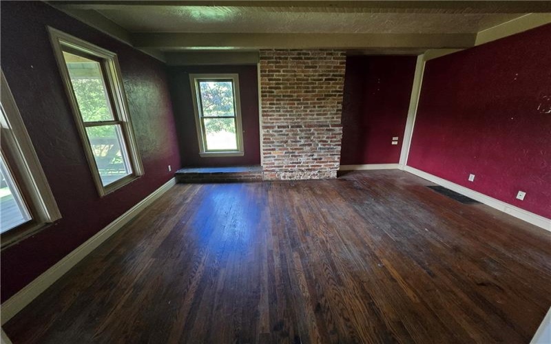 76 Rainey Rd, Eighty Four, 15330, 4 Bedrooms Bedrooms, 8 Rooms Rooms,1.1 BathroomsBathrooms,Residential,For Sale,Rainey Rd,1755376