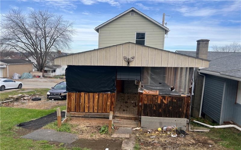 314 Lowell REAR, Vandergrift, 15690, 2 Bedrooms Bedrooms, ,1 BathroomBathrooms,Residential,For Sale,Lowell REAR,1755427