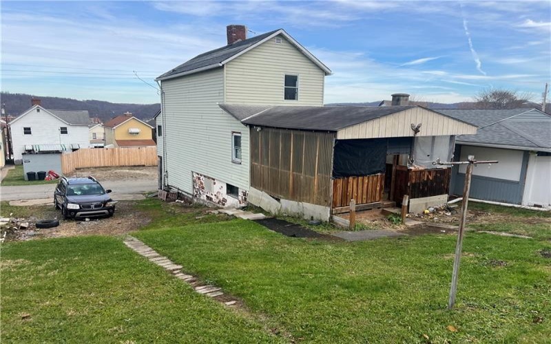 314 Lowell REAR, Vandergrift, 15690, 2 Bedrooms Bedrooms, ,1 BathroomBathrooms,Residential,For Sale,Lowell REAR,1755427