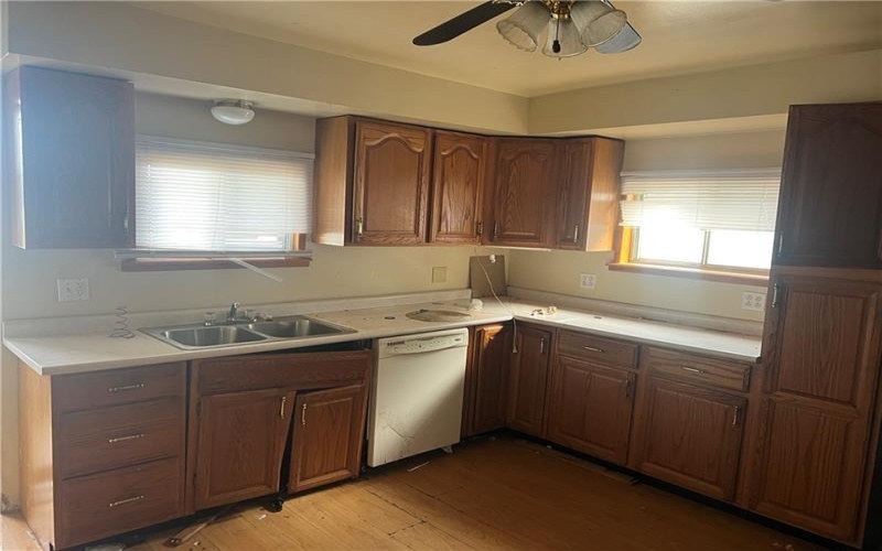 314 Lowell REAR, Vandergrift, 15690, 2 Bedrooms Bedrooms, ,1 BathroomBathrooms,Residential,For Sale,Lowell REAR,1755427