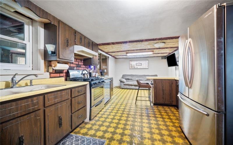 415 North Ave, Houston, 15342, 3 Bedrooms Bedrooms, ,2 BathroomsBathrooms,Residential,For Sale,North Ave,1720400