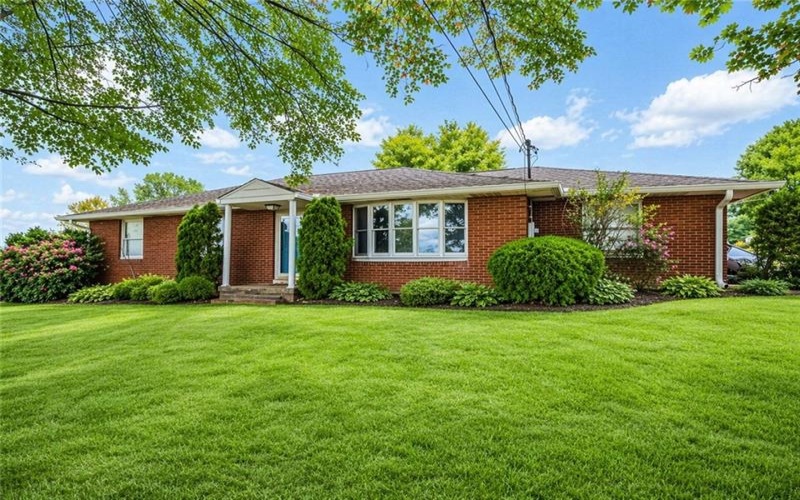 7 Lydia Drive, Uniontown, 15401, 3 Bedrooms Bedrooms, ,2 BathroomsBathrooms,Residential,For Sale,Lydia Drive,1725824