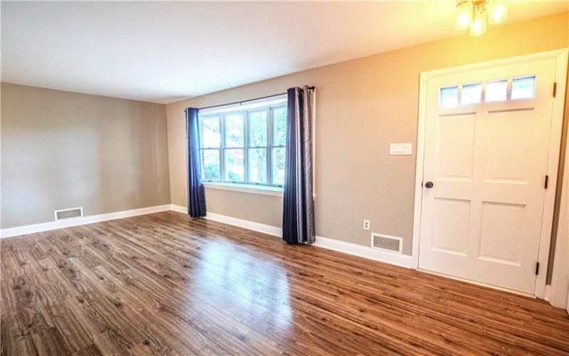 7 Lydia Drive, Uniontown, 15401, 3 Bedrooms Bedrooms, ,2 BathroomsBathrooms,Residential,For Sale,Lydia Drive,1725824