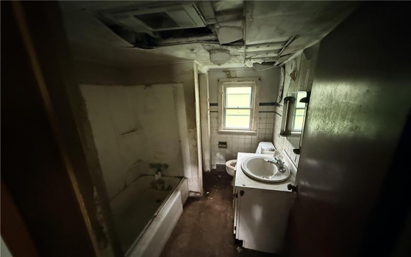 7 Short Ave, Washington, 15301, 2 Bedrooms Bedrooms, ,1 BathroomBathrooms,Residential,For Sale,Short Ave,1755476