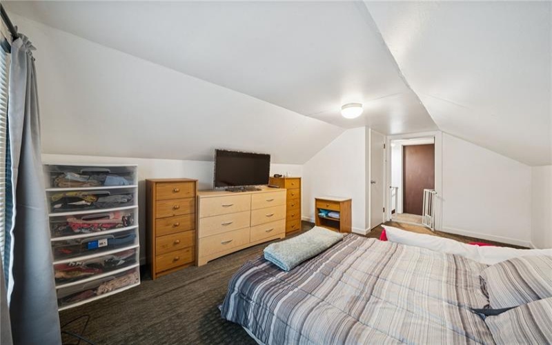 725 3rd Ave, Sutersville, 15083, 3 Bedrooms Bedrooms, 5 Rooms Rooms,1.1 BathroomsBathrooms,Residential,For Sale,3rd Ave,1739310