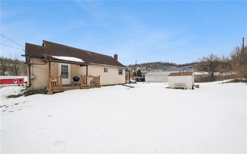 725 3rd Ave, Sutersville, 15083, 3 Bedrooms Bedrooms, 5 Rooms Rooms,1.1 BathroomsBathrooms,Residential,For Sale,3rd Ave,1739310