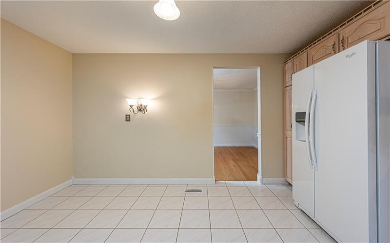 52 Greenview Dr, Jeannette, 15644, 4 Bedrooms Bedrooms, 10 Rooms Rooms,2.1 BathroomsBathrooms,Residential,For Sale,Greenview Dr,1739550