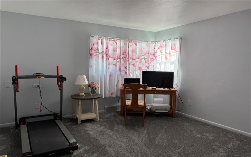 1012 Princeton, Latrobe, 15650, 3 Bedrooms Bedrooms, 9 Rooms Rooms,2 BathroomsBathrooms,Residential,For Sale,Princeton,1742728