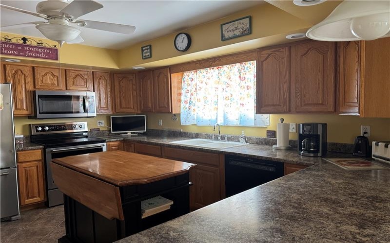 1012 Princeton, Latrobe, 15650, 3 Bedrooms Bedrooms, 9 Rooms Rooms,2 BathroomsBathrooms,Residential,For Sale,Princeton,1742728