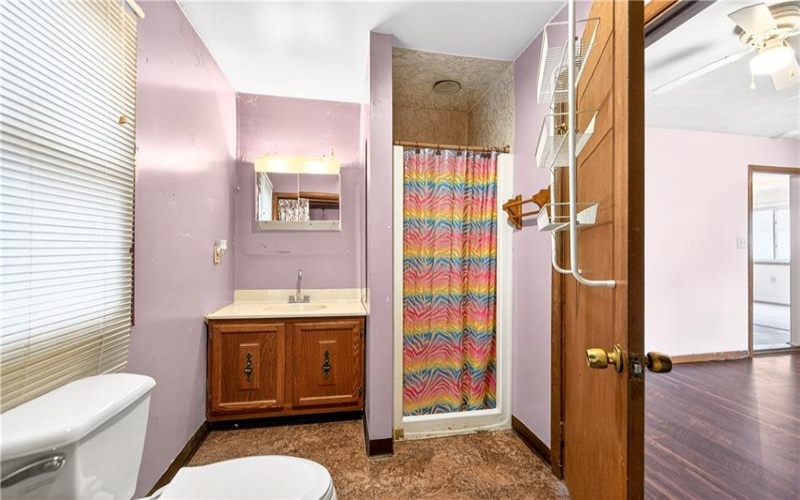 15 Montour St, Canonsburg, 15317, 6 Bedrooms Bedrooms, 9 Rooms Rooms,2 BathroomsBathrooms,Residential,For Sale,Montour St,1743434