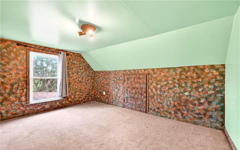 15 Montour St, Canonsburg, 15317, 6 Bedrooms Bedrooms, 9 Rooms Rooms,2 BathroomsBathrooms,Residential,For Sale,Montour St,1743434