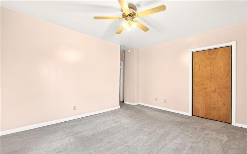 15 Montour St, Canonsburg, 15317, 6 Bedrooms Bedrooms, 9 Rooms Rooms,2 BathroomsBathrooms,Residential,For Sale,Montour St,1743434
