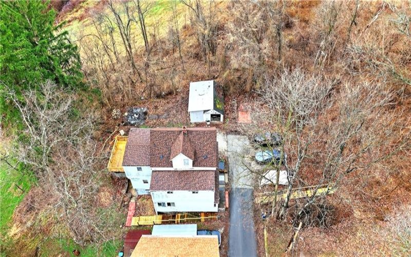 15 Montour St, Canonsburg, 15317, 6 Bedrooms Bedrooms, 9 Rooms Rooms,2 BathroomsBathrooms,Residential,For Sale,Montour St,1743434