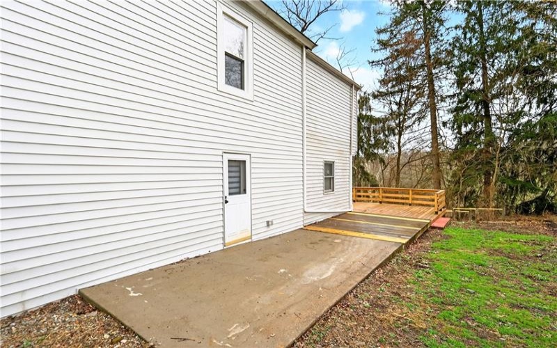 15 Montour St, Canonsburg, 15317, 6 Bedrooms Bedrooms, 9 Rooms Rooms,2 BathroomsBathrooms,Residential,For Sale,Montour St,1743434
