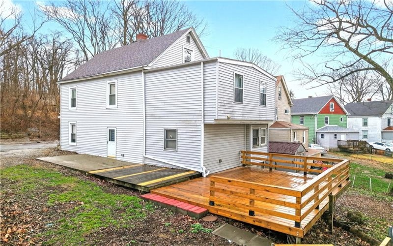 15 Montour St, Canonsburg, 15317, 6 Bedrooms Bedrooms, 9 Rooms Rooms,2 BathroomsBathrooms,Residential,For Sale,Montour St,1743434