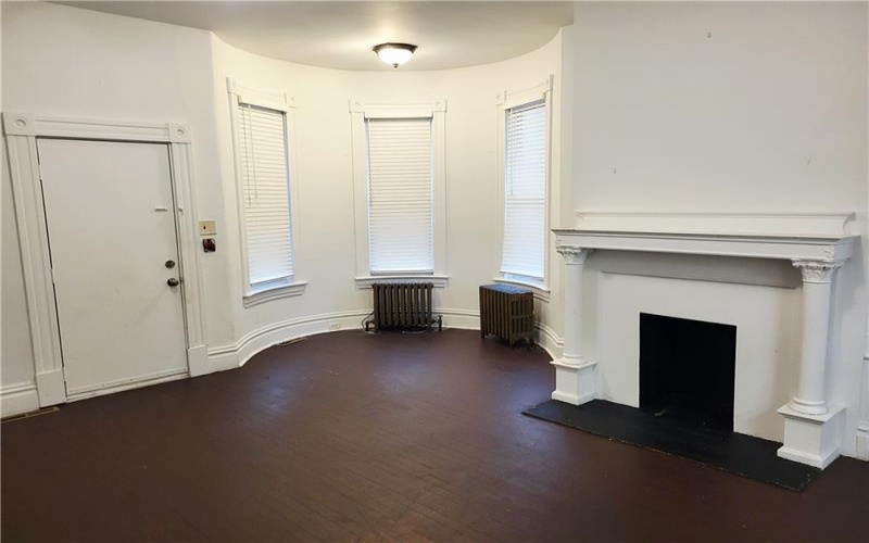 438 Maple Ave., Greensburg, 15601, 2 Bedrooms Bedrooms, ,1 BathroomBathrooms,Lease,For Rent,Maple Ave.,1744369