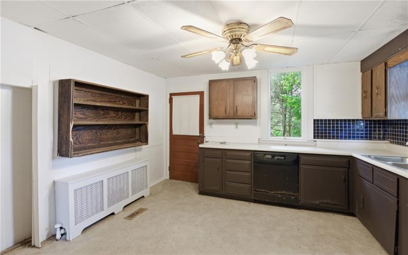 700 Bridge Street, North Huntingdon, 15642, 5 Bedrooms Bedrooms, ,5 BathroomsBathrooms,Residential,For Sale,Bridge Street,1751420