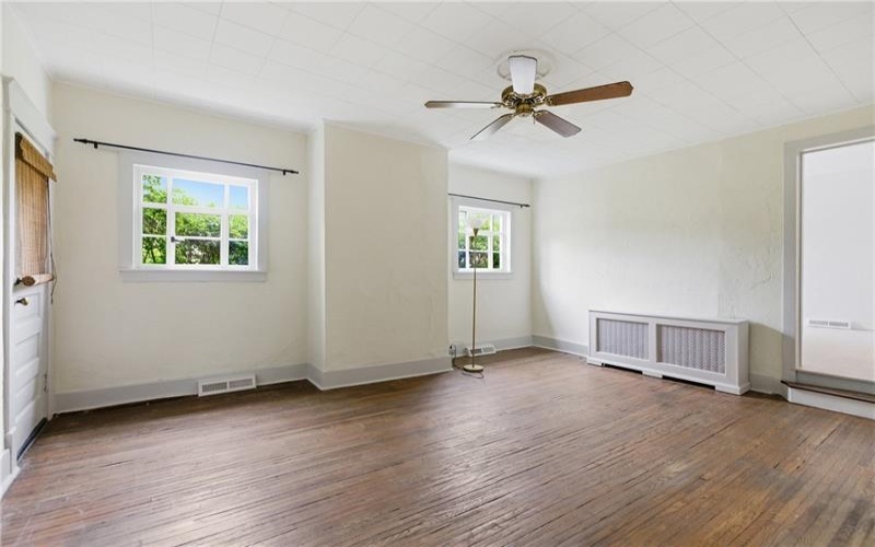 700 Bridge Street, North Huntingdon, 15642, 5 Bedrooms Bedrooms, ,5 BathroomsBathrooms,Residential,For Sale,Bridge Street,1751420
