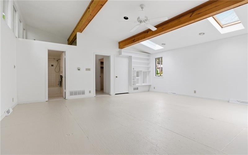 700 Bridge Street, North Huntingdon, 15642, 5 Bedrooms Bedrooms, ,5 BathroomsBathrooms,Residential,For Sale,Bridge Street,1751420
