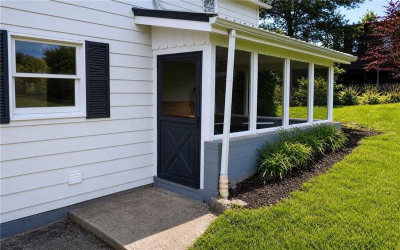 1106 Delaware St, Export, 15632, 2 Bedrooms Bedrooms, 5 Rooms Rooms,1 BathroomBathrooms,Residential,For Sale,Delaware St,1752668