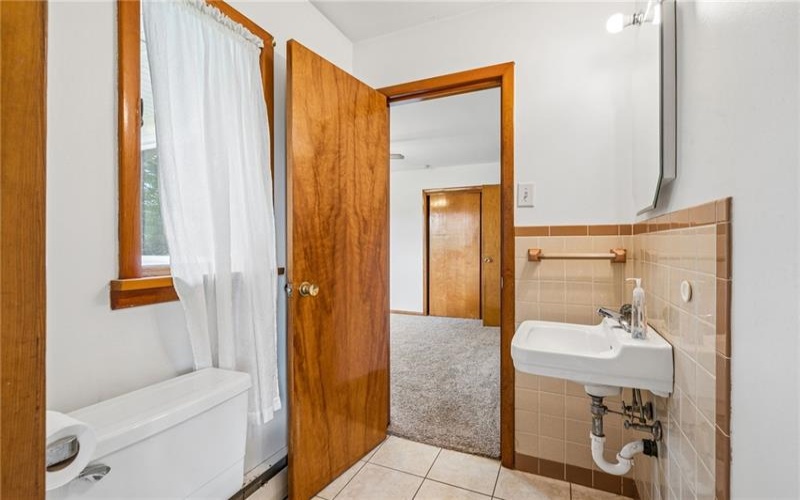 6234 Schafer Dr, New Kensington, 15068, 4 Bedrooms Bedrooms, 9 Rooms Rooms,2.1 BathroomsBathrooms,Residential,For Sale,Schafer Dr,1753517