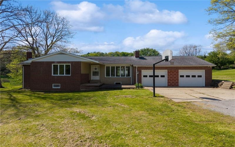 6234 Schafer Dr, New Kensington, 15068, 4 Bedrooms Bedrooms, 9 Rooms Rooms,2.1 BathroomsBathrooms,Residential,For Sale,Schafer Dr,1753517