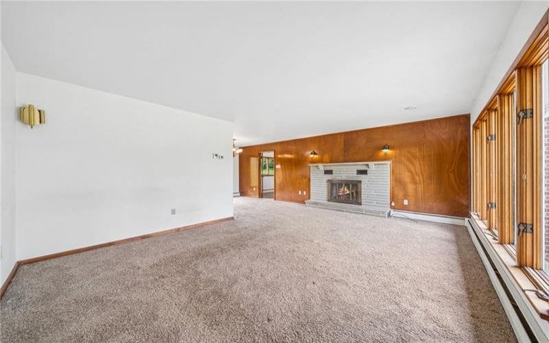 6234 Schafer Dr, New Kensington, 15068, 4 Bedrooms Bedrooms, 9 Rooms Rooms,2.1 BathroomsBathrooms,Residential,For Sale,Schafer Dr,1753517