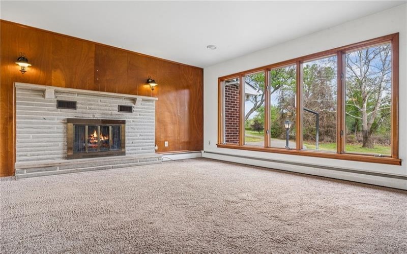 6234 Schafer Dr, New Kensington, 15068, 4 Bedrooms Bedrooms, 9 Rooms Rooms,2.1 BathroomsBathrooms,Residential,For Sale,Schafer Dr,1753517