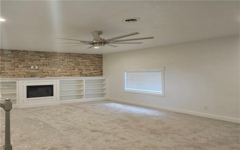 801 WiMBLEDON DRIVE, Mount Pleasant, 15666, 2 Bedrooms Bedrooms, ,1 BathroomBathrooms,Residential,For Sale,WiMBLEDON DRIVE,1753522