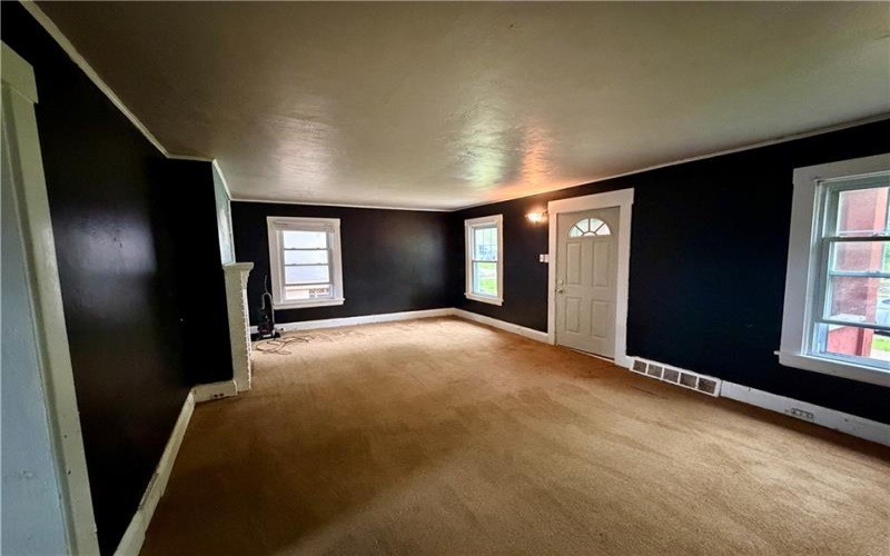 118 Ida Ave, Donora, 15033, 3 Bedrooms Bedrooms, 7 Rooms Rooms,2 BathroomsBathrooms,Residential,For Sale,Ida Ave,1754128