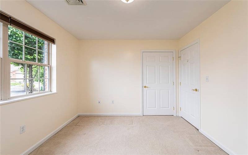 3 MEDINAH CT, GREENSBURG, 15601, 3 Bedrooms Bedrooms, 8 Rooms Rooms,2 BathroomsBathrooms,Residential,For Sale,MEDINAH CT,1754180